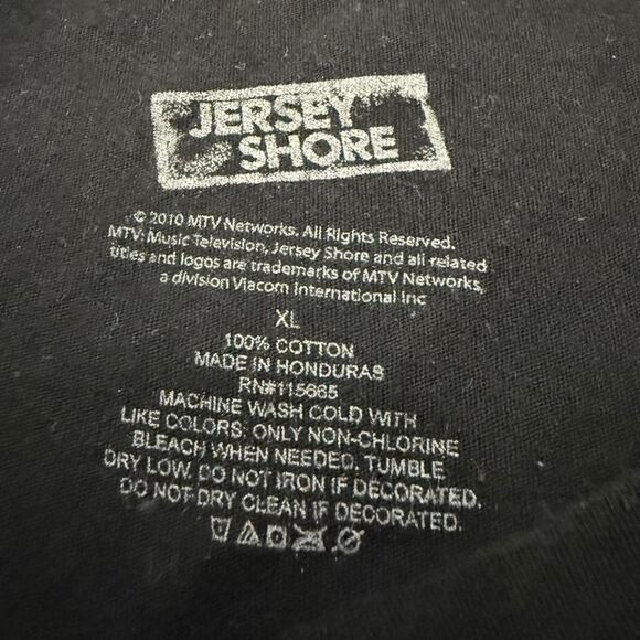Jersey Shore 2010 black and red womens size XL T shirt - Picture 3 of 5